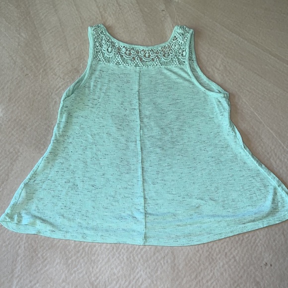 Justice tank - Picture 2 of 4